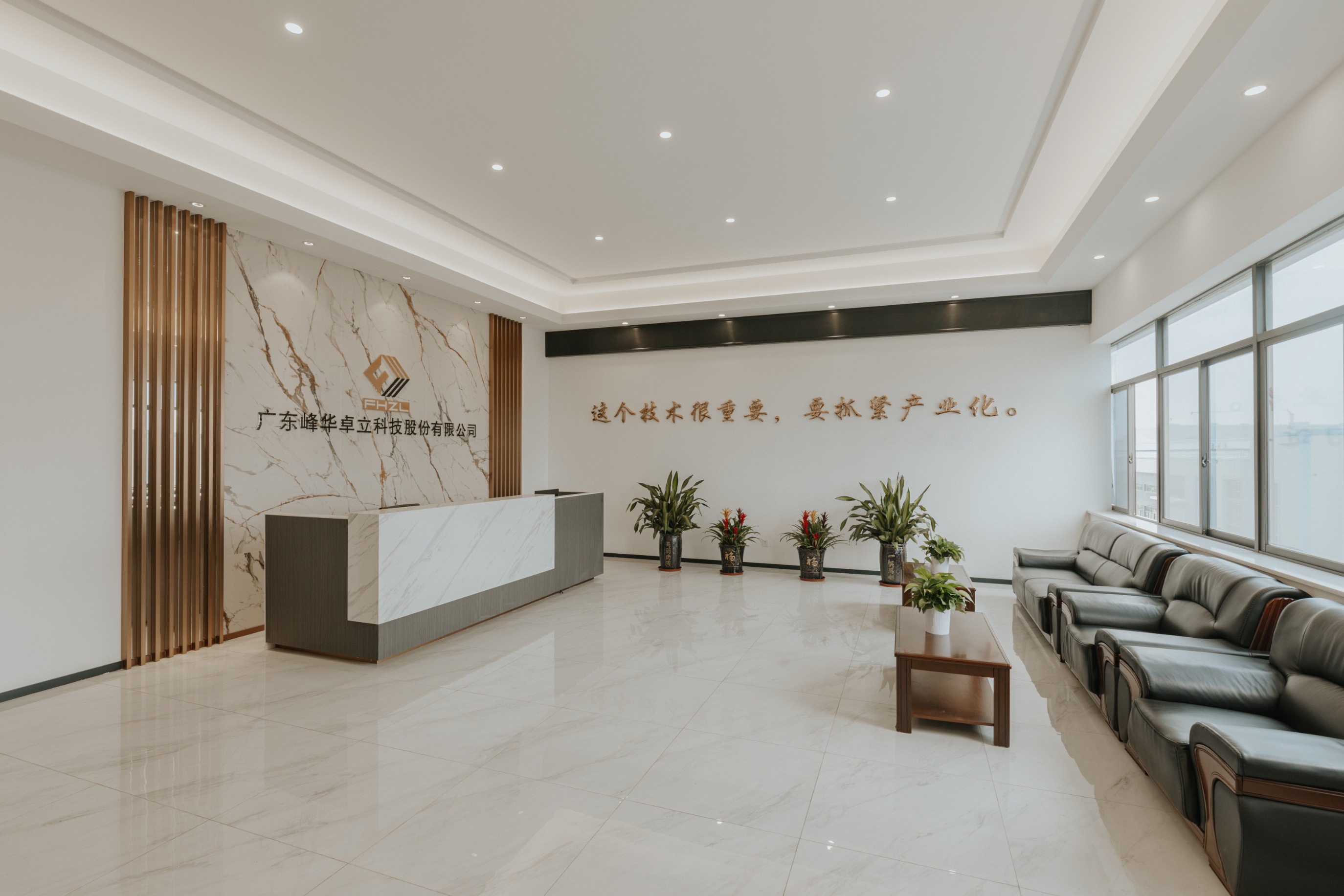 工業(yè)級3D打印機到底多牛？從原理到選型，一篇看懂企業(yè)如何降本增效！